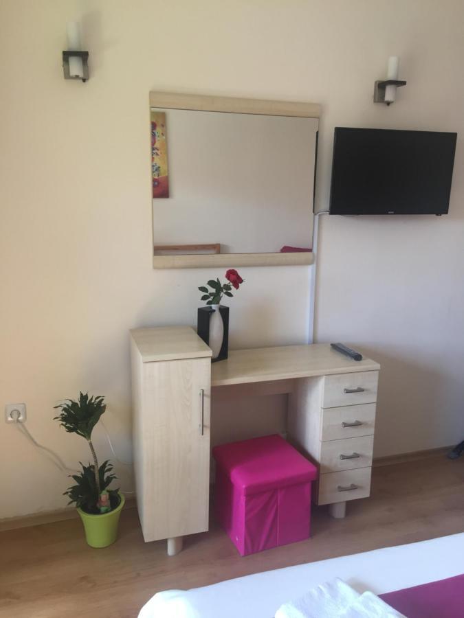Cedar Lodge 3/4 Apartment Paradise Bansko Esterno foto